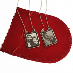 Escapulário de prata com fotogravação