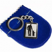 Chaveiro De A�o Inoxid�vel Pai Com Filho E Frase No Verso