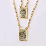 Escapul�rio folheado com fotos